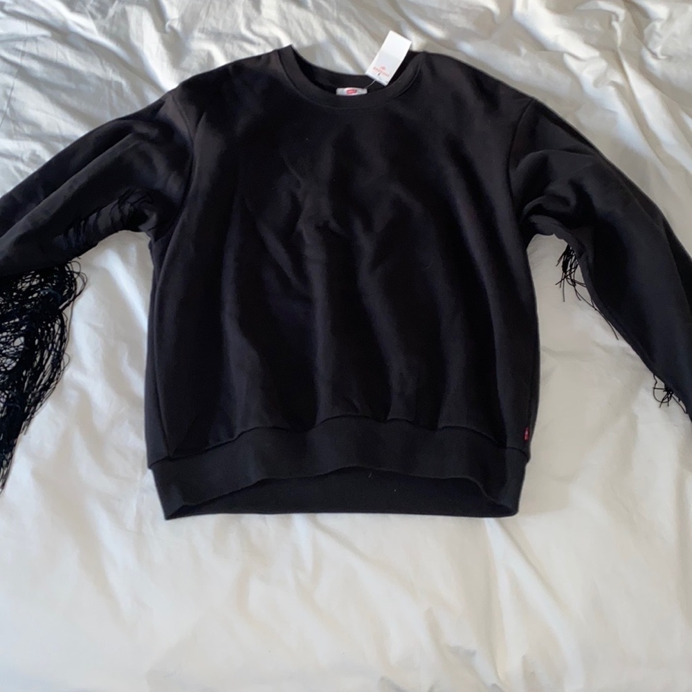Levi’s Fringe Crewneck